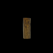 Load image into Gallery viewer, Green Kyara Pendant - 4.23g