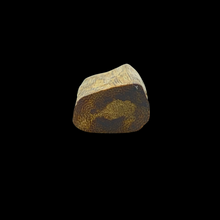 Load image into Gallery viewer, Green Kyara Pendant - 4.23g