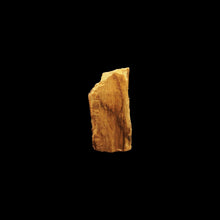 Load image into Gallery viewer, Yellow Kyara Pendant - 3.07g