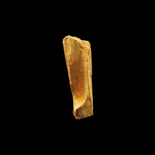 Load image into Gallery viewer, Yellow Kyara Pendant - 3.60g