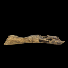 Load image into Gallery viewer, Agarwood Worm Wand (虫漏) - 22.42g